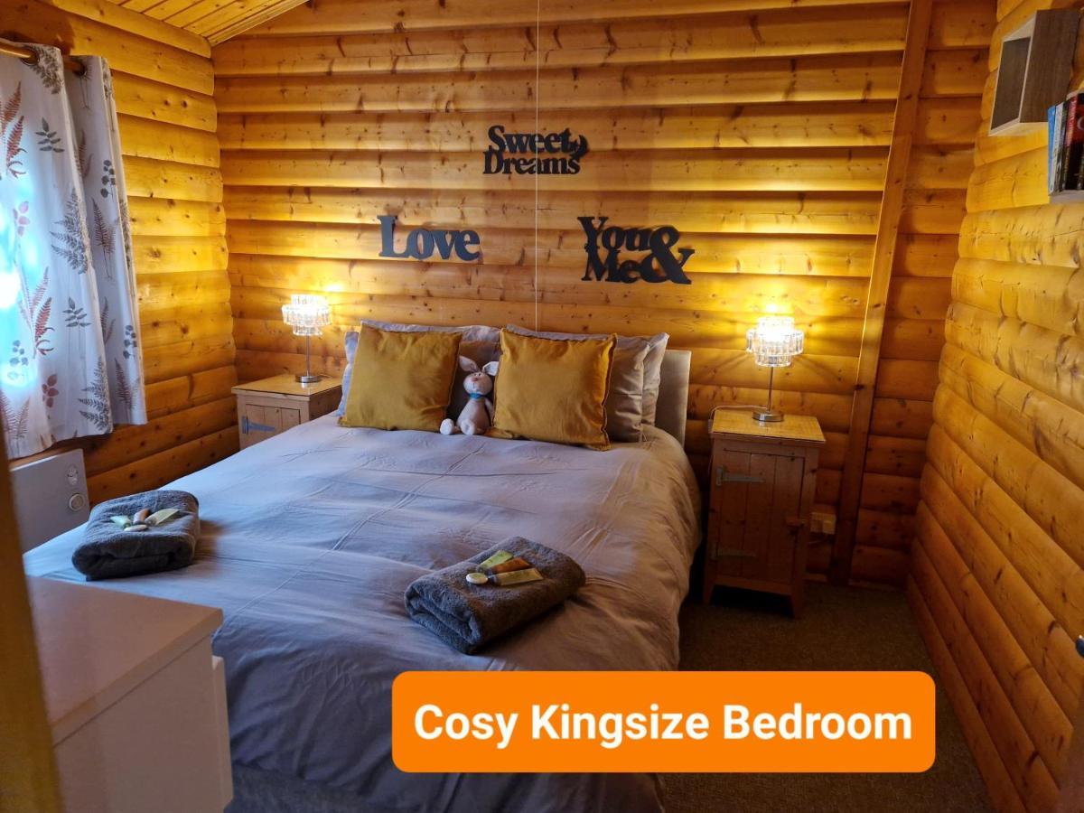 Pineshadow Lodge-Dog Friendly Kenwick Park Louth لاوث المظهر الخارجي الصورة