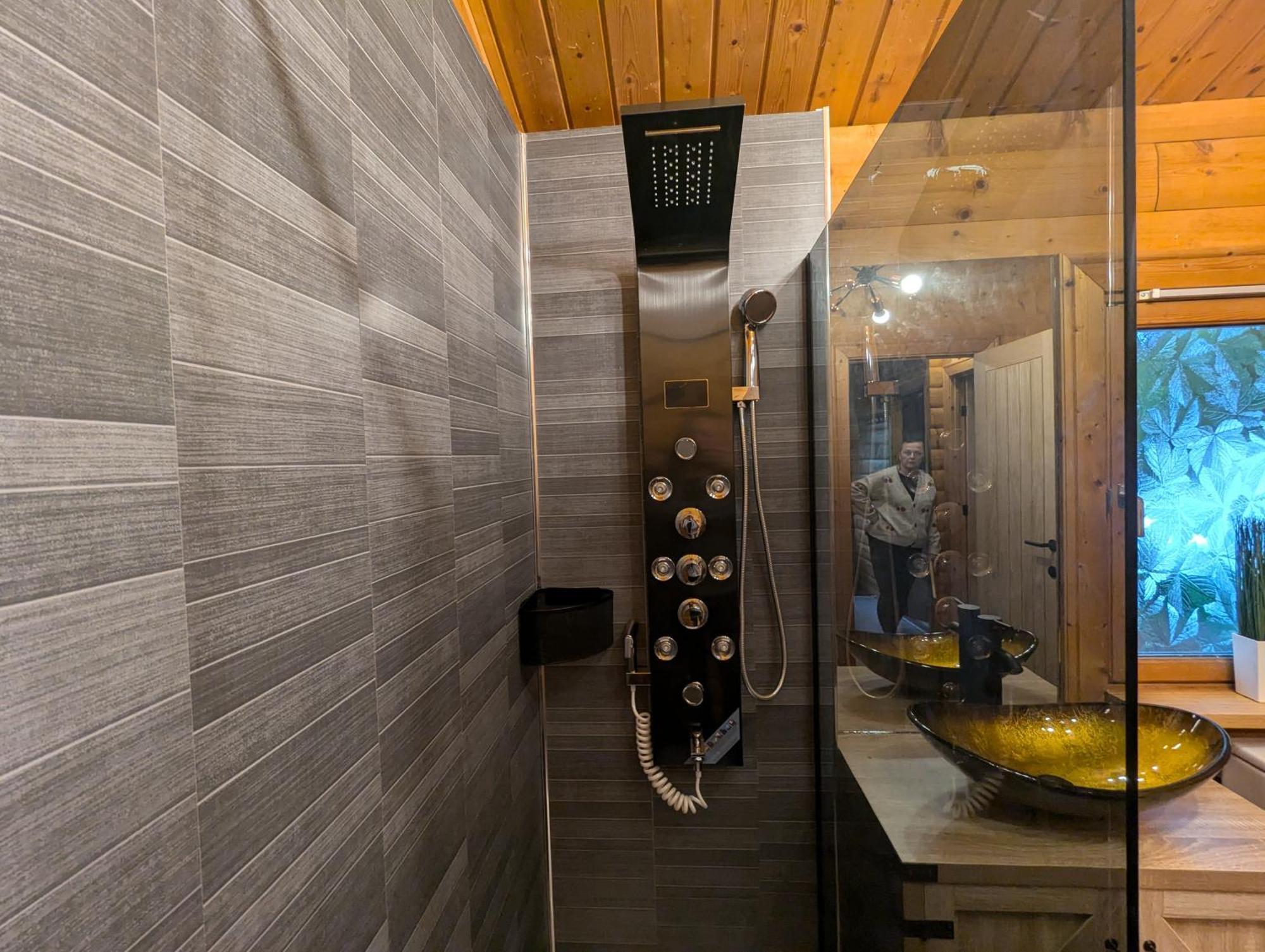 Pineshadow Lodge-Dog Friendly Kenwick Park Louth لاوث المظهر الخارجي الصورة